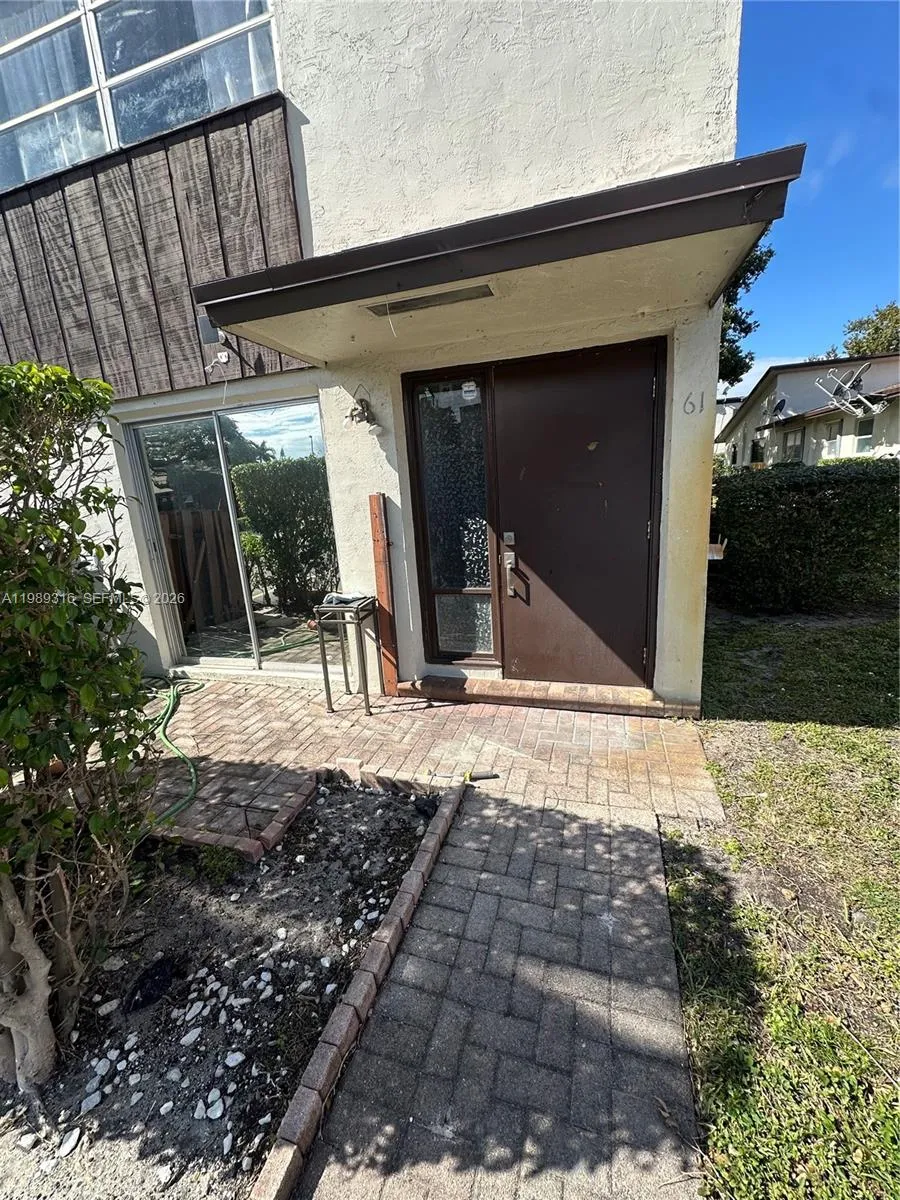 3201 Nw 4th Ter 61, Pompano Beach, Florida 33064, Pompano Beach, Florida 33064, 2 Bedrooms Bedrooms, ,1 BathroomBathrooms,Residential Lease,For Rent,3201 Nw 4th Ter 61, Pompano Beach, Florida 33064,A11989316