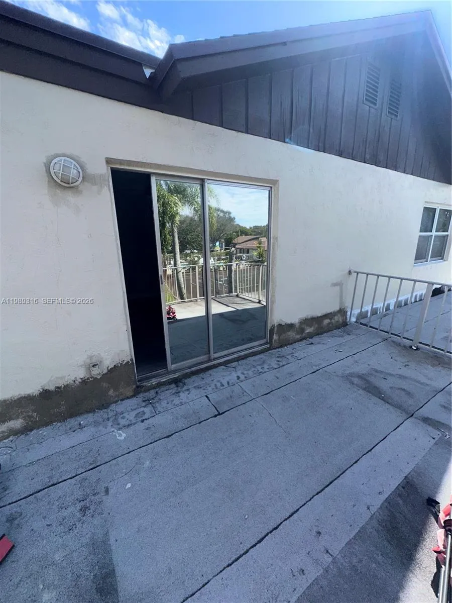 3201 Nw 4th Ter 61, Pompano Beach, Florida 33064, Pompano Beach, Florida 33064, 2 Bedrooms Bedrooms, ,1 BathroomBathrooms,Residential Lease,For Rent,3201 Nw 4th Ter 61, Pompano Beach, Florida 33064,A11989316