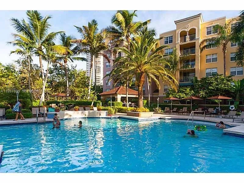 19901 E Country Club Dr 2206, Aventura, Florida 33, Aventura, Florida 33180, 1 Bedroom Bedrooms, ,1 BathroomBathrooms,Residential Lease,For Rent,19901 E Country Club Dr 2206, Aventura, Florida 33,A11987889
