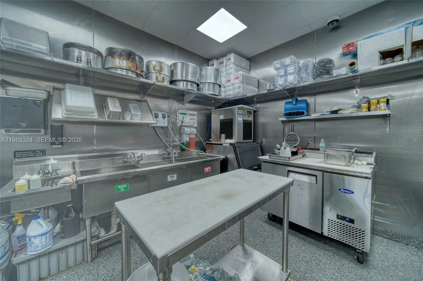 Completely Remodeled Restaurant On 184th Street Of, Cutler Bay, Florida 33157, ,Business Opportunity,For Sale,Completely Remodeled Restaurant On 184th Street Of,A11989324