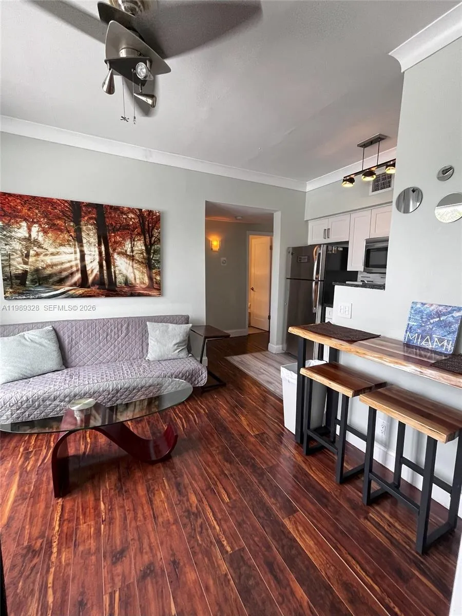 1320 Drexel Ave 301, Miami Beach, Florida 33139, Miami Beach, Florida 33139, 2 Bedrooms Bedrooms, ,2 BathroomsBathrooms,Residential,For Sale,1320 Drexel Ave 301, Miami Beach, Florida 33139,A11989328