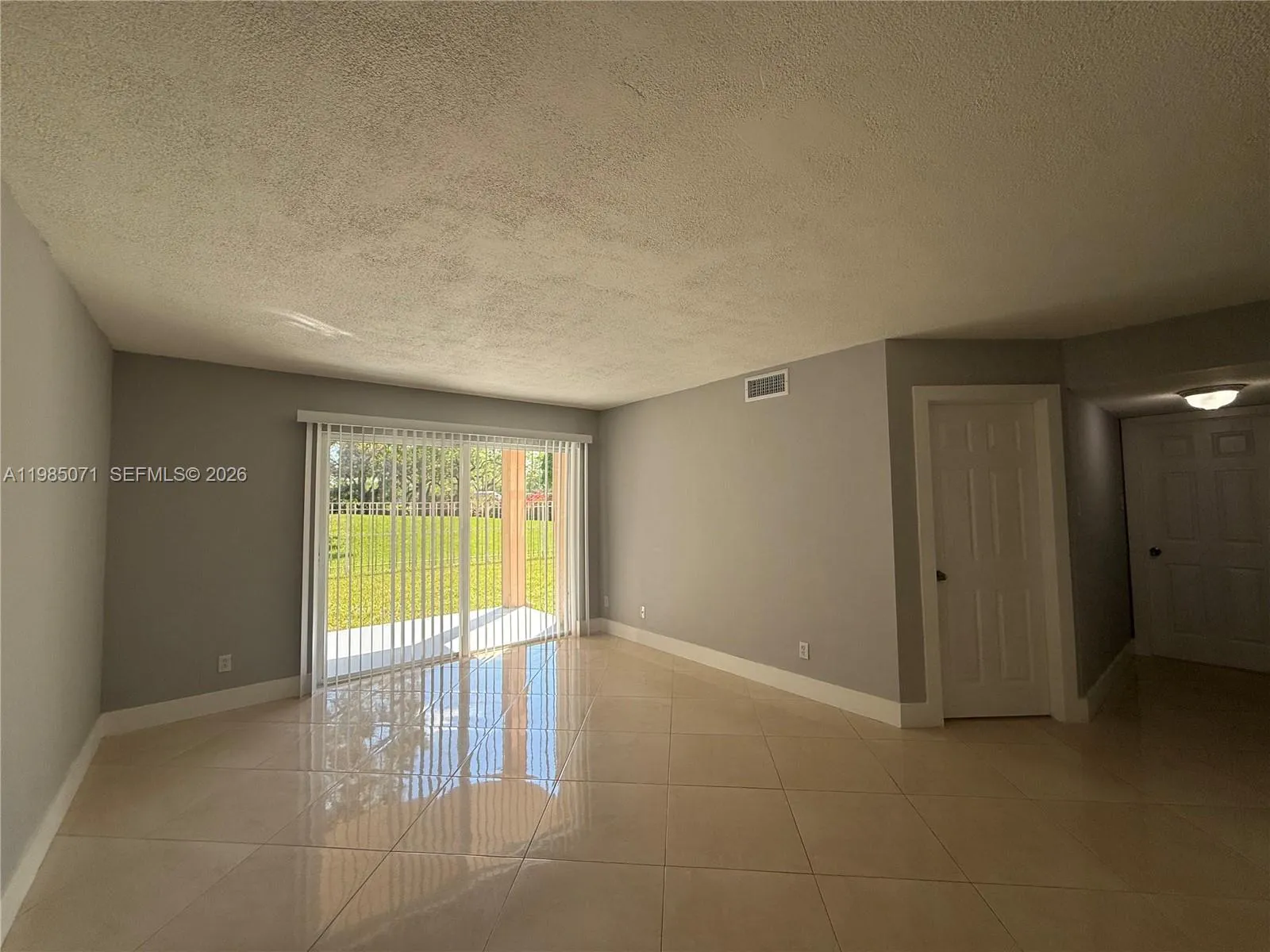 10650 Sw 157th Ct 102, Miami, Florida 33196, Miami, Florida 33196, 2 Bedrooms Bedrooms, ,1 BathroomBathrooms,Residential Lease,For Rent,10650 Sw 157th Ct 102, Miami, Florida 33196,A11985071