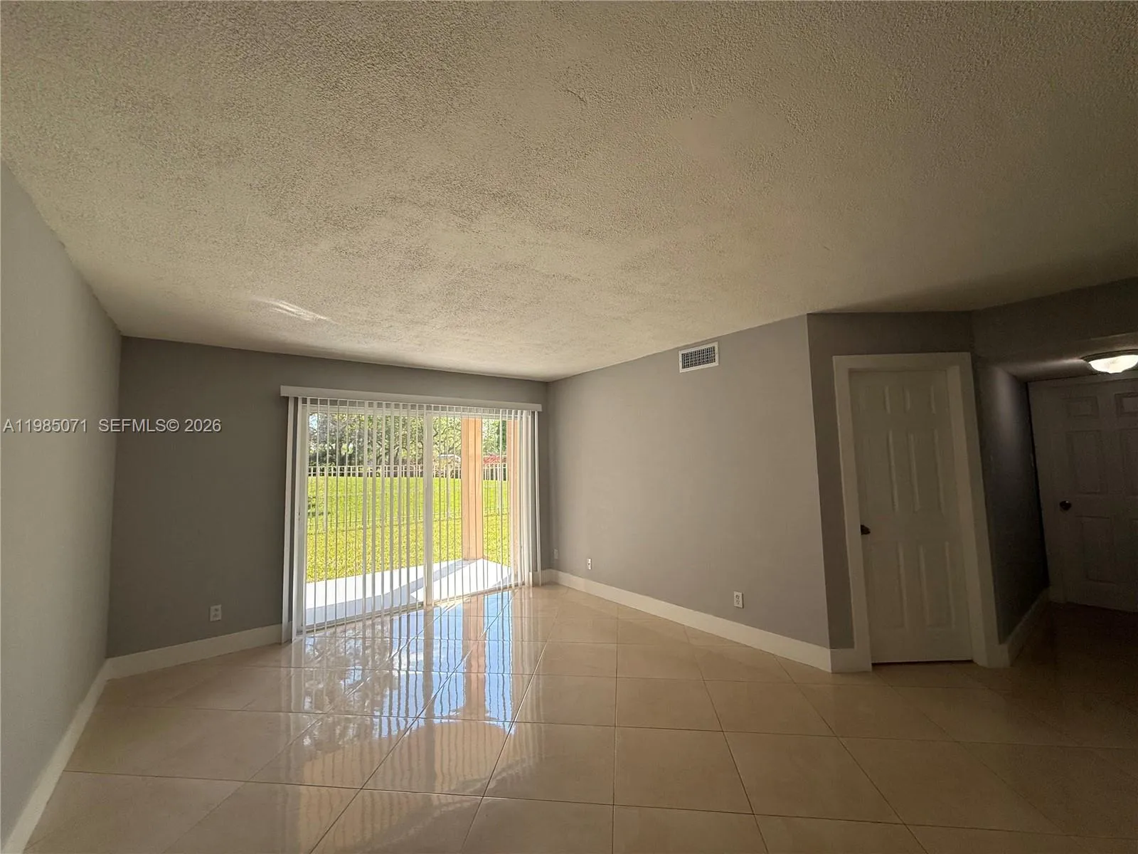 10650 Sw 157th Ct 102, Miami, Florida 33196, Miami, Florida 33196, 2 Bedrooms Bedrooms, ,1 BathroomBathrooms,Residential Lease,For Rent,10650 Sw 157th Ct 102, Miami, Florida 33196,A11985071
