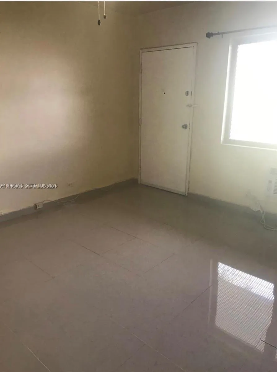 70 Nw 77th St 9, Miami, Florida 33150, Miami, Florida 33150, 1 Bedroom Bedrooms, ,1 BathroomBathrooms,Residential,For Sale,70 Nw 77th St 9, Miami, Florida 33150,A11986835