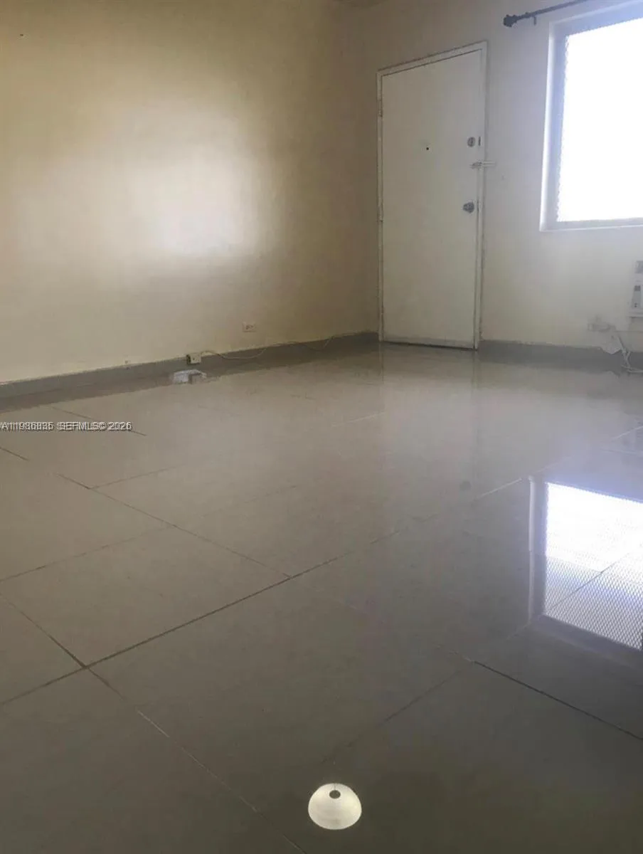 70 Nw 77th St 9, Miami, Florida 33150, Miami, Florida 33150, 1 Bedroom Bedrooms, ,1 BathroomBathrooms,Residential,For Sale,70 Nw 77th St 9, Miami, Florida 33150,A11986835