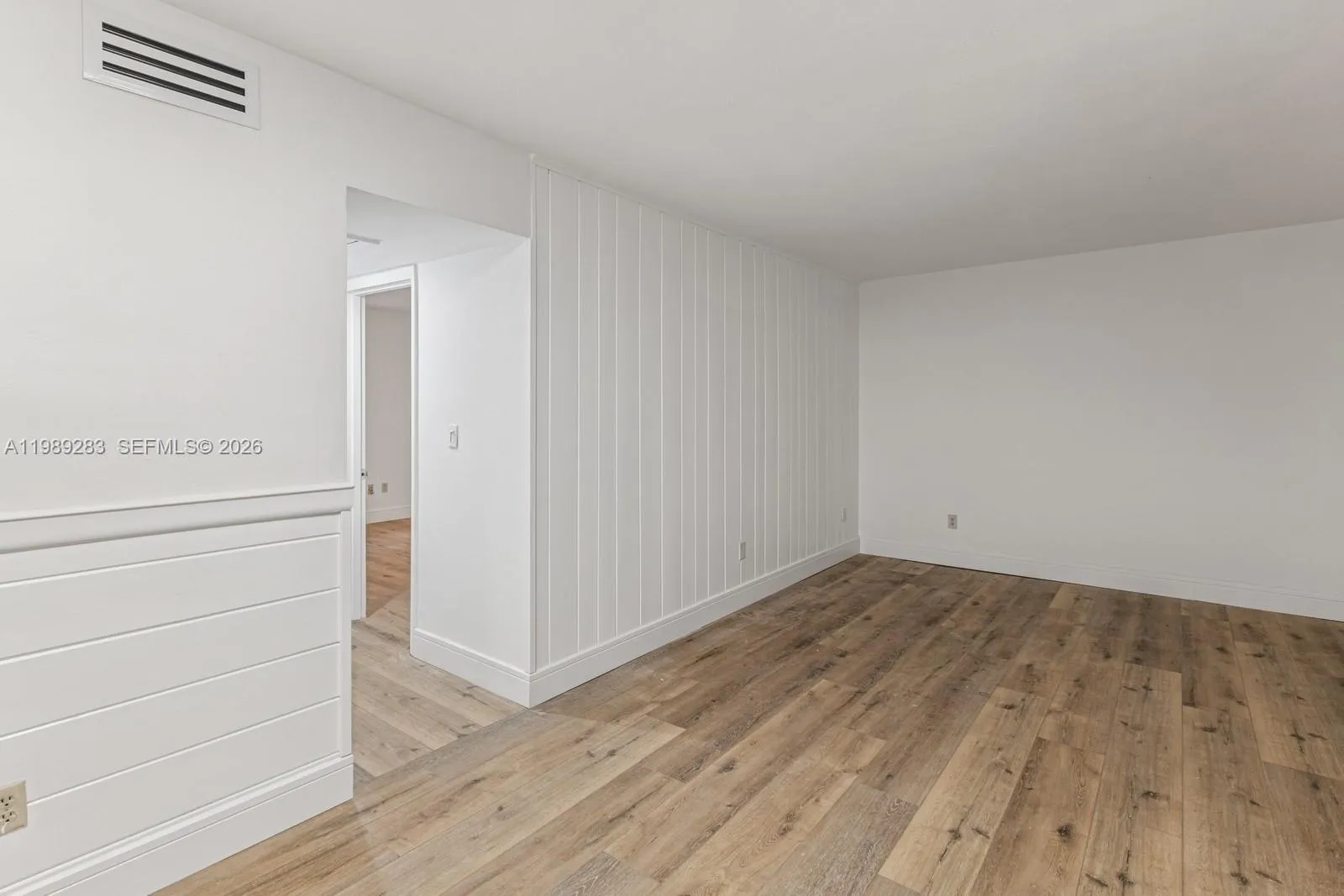 255 Sunrise Dr 107, Key Biscayne, Florida 33149, Key Biscayne, Florida 33149, 1 Bedroom Bedrooms, ,1 BathroomBathrooms,Residential Lease,For Rent,255 Sunrise Dr 107, Key Biscayne, Florida 33149,A11989283