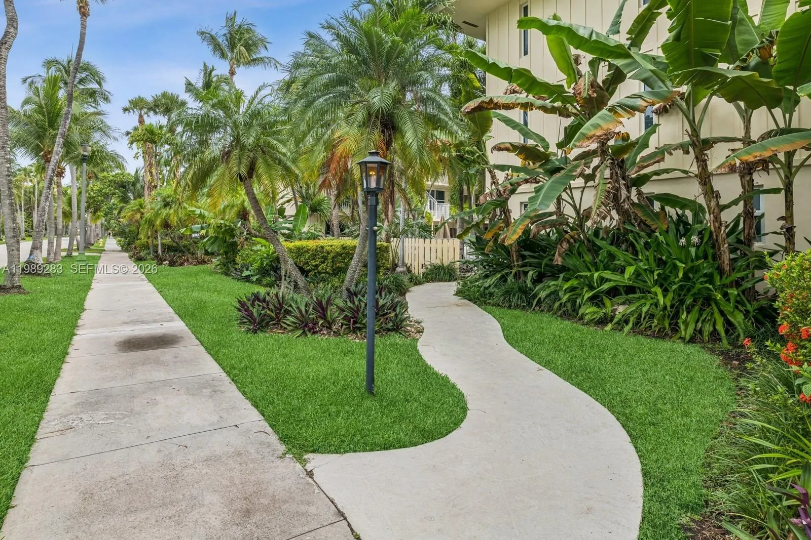 255 Sunrise Dr 107, Key Biscayne, Florida 33149, Key Biscayne, Florida 33149, 1 Bedroom Bedrooms, ,1 BathroomBathrooms,Residential Lease,For Rent,255 Sunrise Dr 107, Key Biscayne, Florida 33149,A11989283