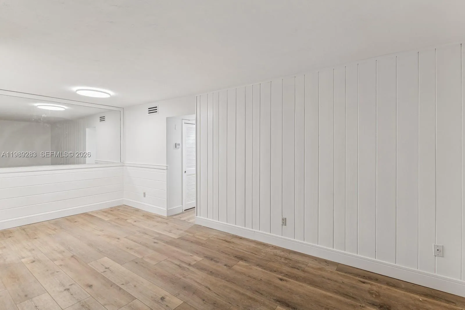 255 Sunrise Dr 107, Key Biscayne, Florida 33149, Key Biscayne, Florida 33149, 1 Bedroom Bedrooms, ,1 BathroomBathrooms,Residential Lease,For Rent,255 Sunrise Dr 107, Key Biscayne, Florida 33149,A11989283