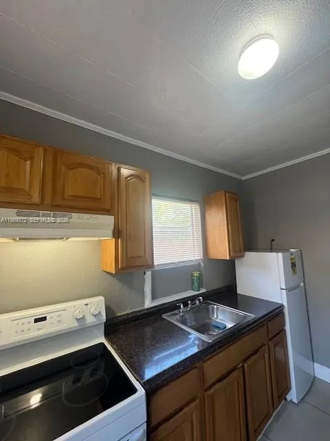 North Miami Beach, Florida 33160, 1 Bedroom Bedrooms, ,1 BathroomBathrooms,Residential Lease,For Rent,A11989372