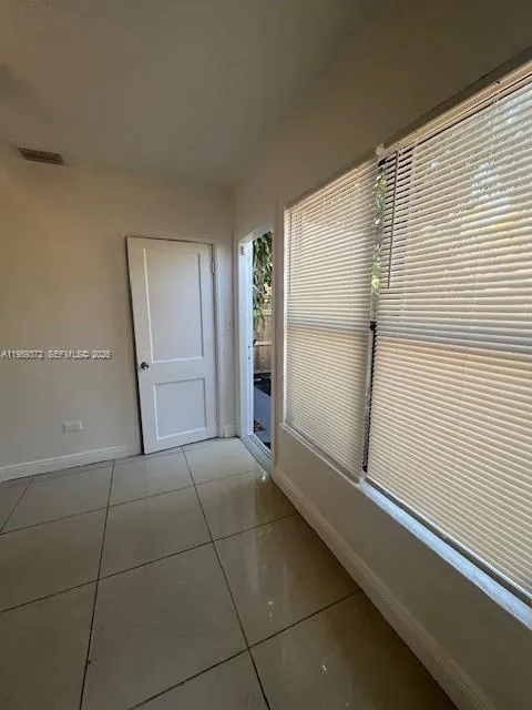 North Miami Beach, Florida 33160, 1 Bedroom Bedrooms, ,1 BathroomBathrooms,Residential Lease,For Rent,A11989372