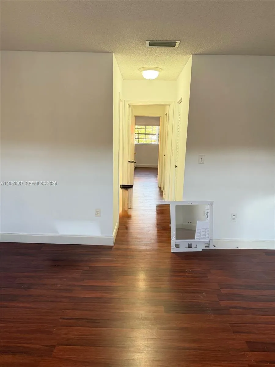 15450 Sw 74th Cir Ct 1204, Miami, Florida 33193, Miami, Florida 33193, 2 Bedrooms Bedrooms, ,2 BathroomsBathrooms,Residential Lease,For Rent,15450 Sw 74th Cir Ct 1204, Miami, Florida 33193,A11989387