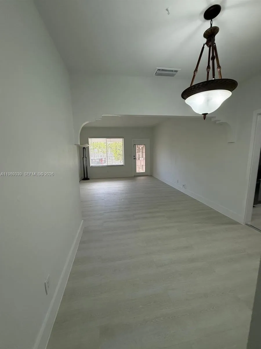 2893 Sw 32nd Ct, Coconut Grove, Florida 33133, Coconut Grove, Florida 33133, ,Residential Income,For Sale,2893 Sw 32nd Ct, Coconut Grove, Florida 33133,A11989339