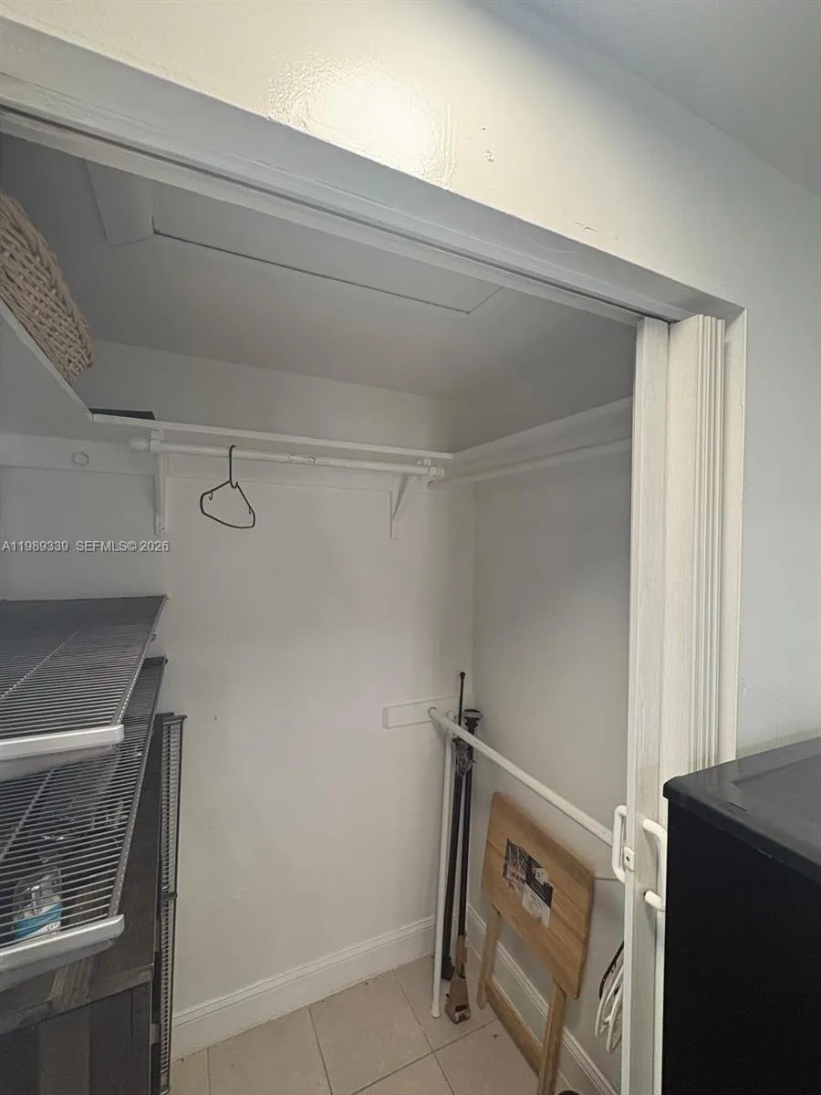 2893 Sw 32nd Ct, Coconut Grove, Florida 33133, Coconut Grove, Florida 33133, ,Residential Income,For Sale,2893 Sw 32nd Ct, Coconut Grove, Florida 33133,A11989339