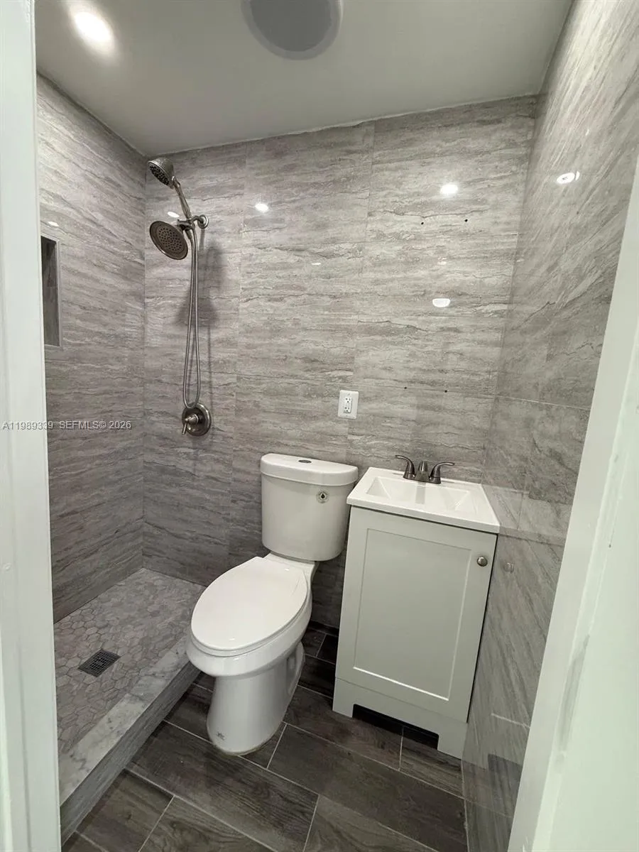 2893 Sw 32nd Ct, Coconut Grove, Florida 33133, Coconut Grove, Florida 33133, ,Residential Income,For Sale,2893 Sw 32nd Ct, Coconut Grove, Florida 33133,A11989339