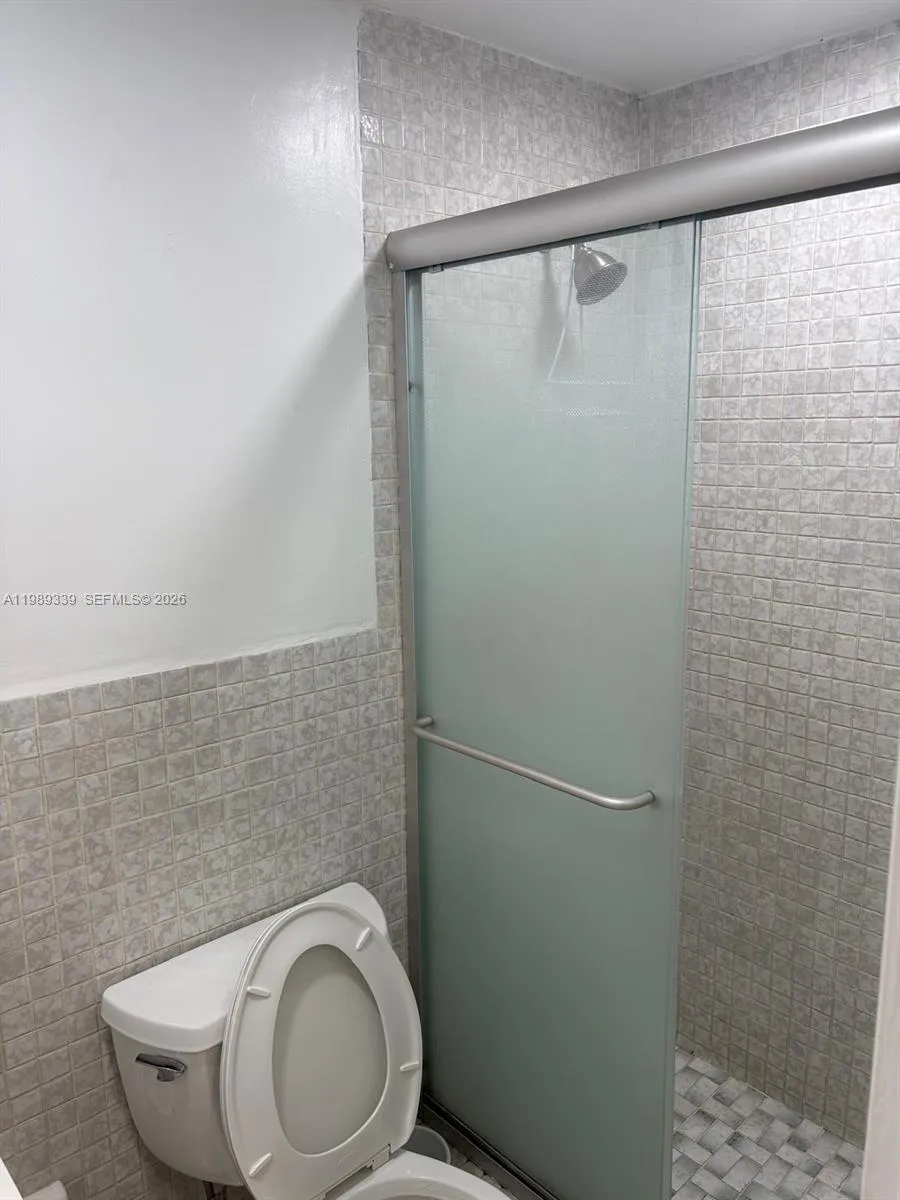 2893 Sw 32nd Ct, Coconut Grove, Florida 33133, Coconut Grove, Florida 33133, ,Residential Income,For Sale,2893 Sw 32nd Ct, Coconut Grove, Florida 33133,A11989339