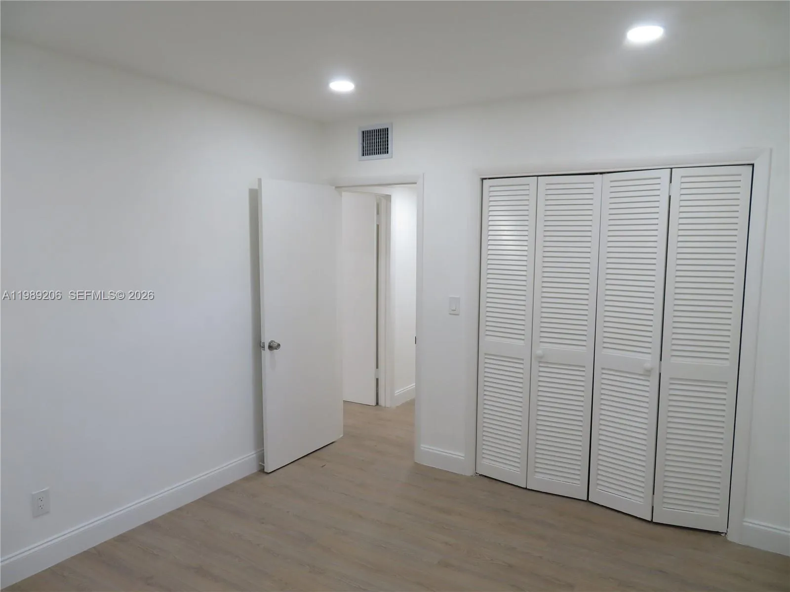 Miami, Florida 33157, 2 Bedrooms Bedrooms, ,2 BathroomsBathrooms,Residential,For Sale,A11989206