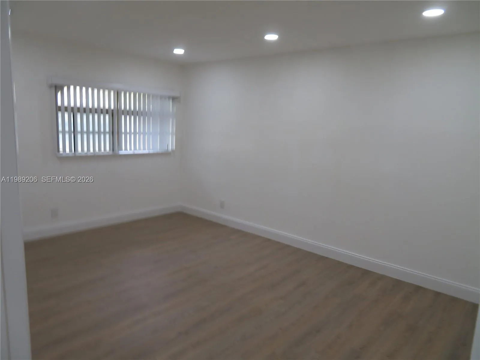 Miami, Florida 33157, 2 Bedrooms Bedrooms, ,2 BathroomsBathrooms,Residential,For Sale,A11989206