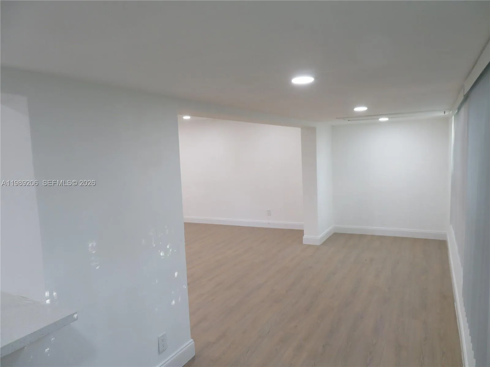 Miami, Florida 33157, 2 Bedrooms Bedrooms, ,2 BathroomsBathrooms,Residential,For Sale,A11989206