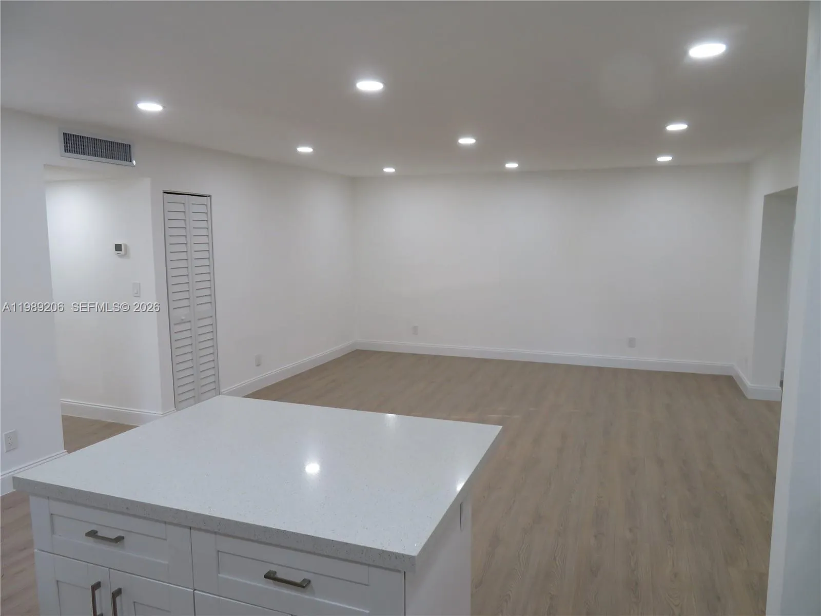 Miami, Florida 33157, 2 Bedrooms Bedrooms, ,2 BathroomsBathrooms,Residential,For Sale,A11989206