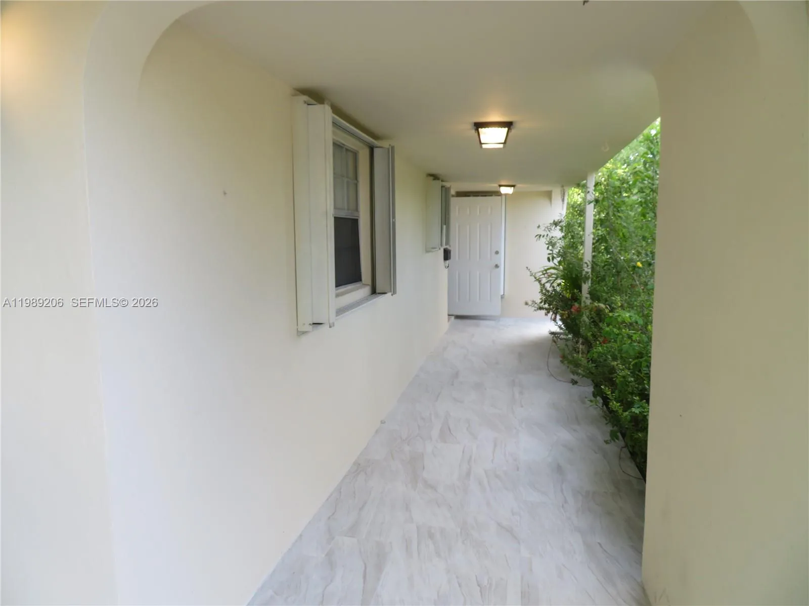 Miami, Florida 33157, 2 Bedrooms Bedrooms, ,2 BathroomsBathrooms,Residential,For Sale,A11989206
