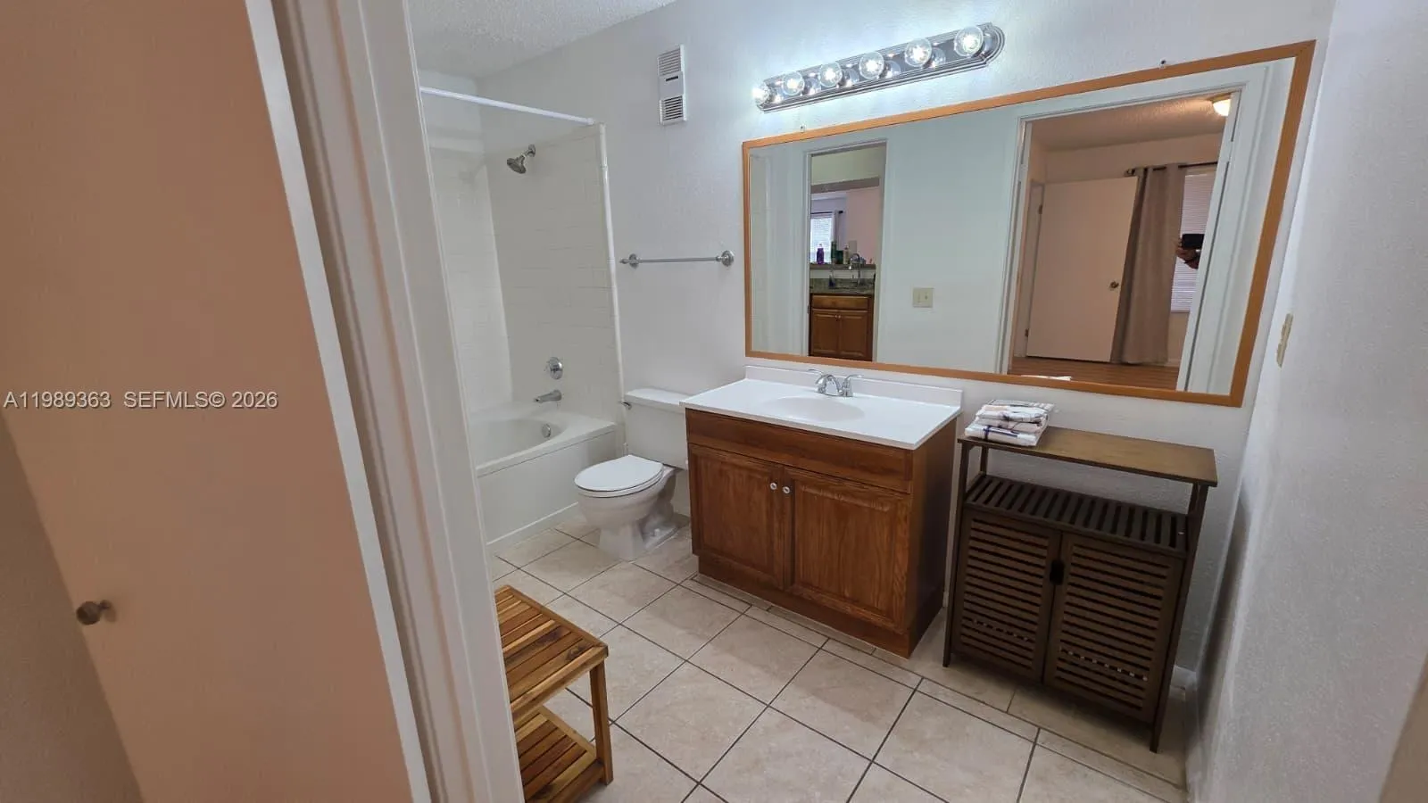 15051 Sw 103rd Ln 4107, Miami, Florida 33196, Miami, Florida 33196, 2 Bedrooms Bedrooms, ,2 BathroomsBathrooms,Residential Lease,For Rent,15051 Sw 103rd Ln 4107, Miami, Florida 33196,A11989363
