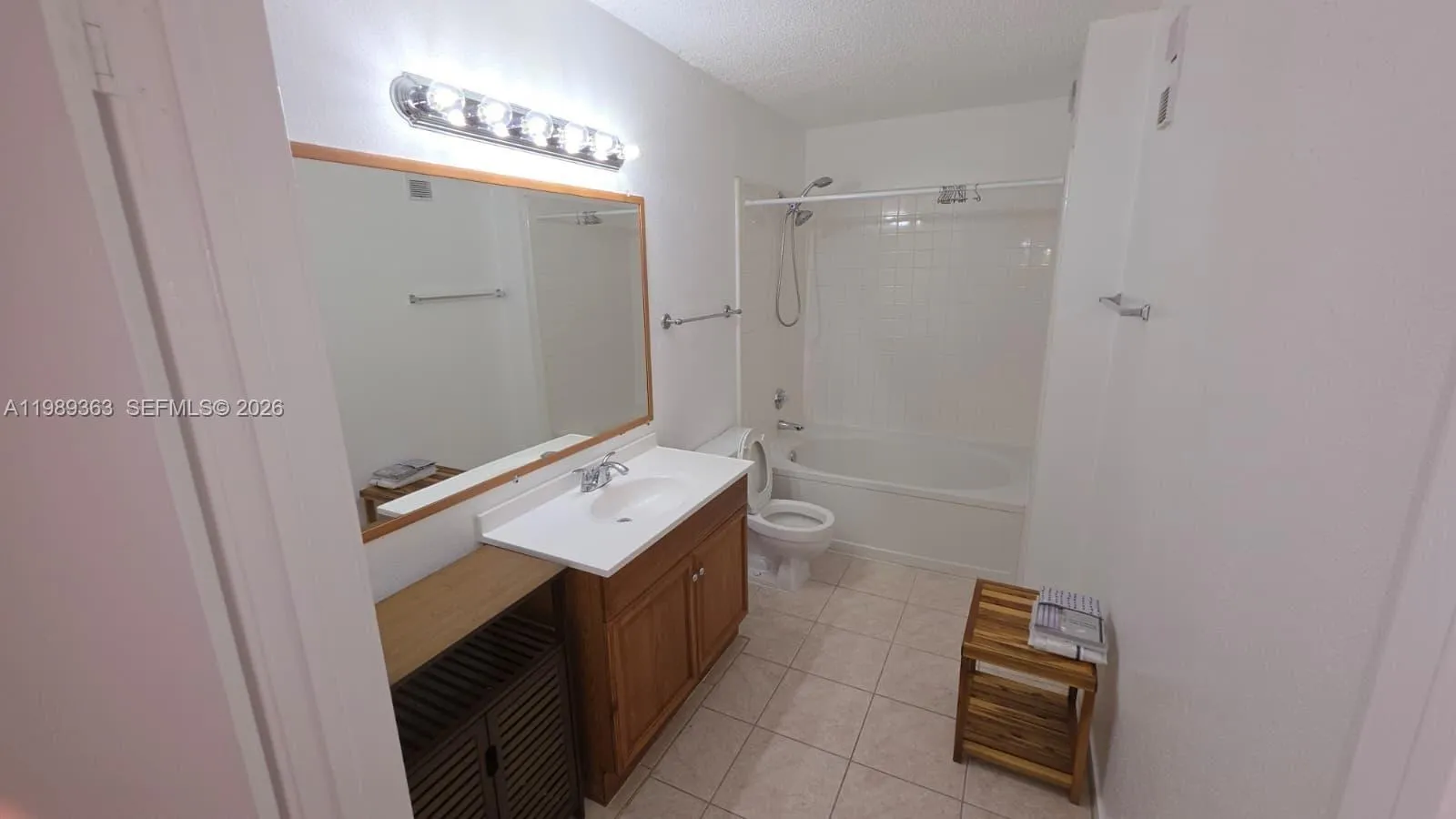 15051 Sw 103rd Ln 4107, Miami, Florida 33196, Miami, Florida 33196, 2 Bedrooms Bedrooms, ,2 BathroomsBathrooms,Residential Lease,For Rent,15051 Sw 103rd Ln 4107, Miami, Florida 33196,A11989363