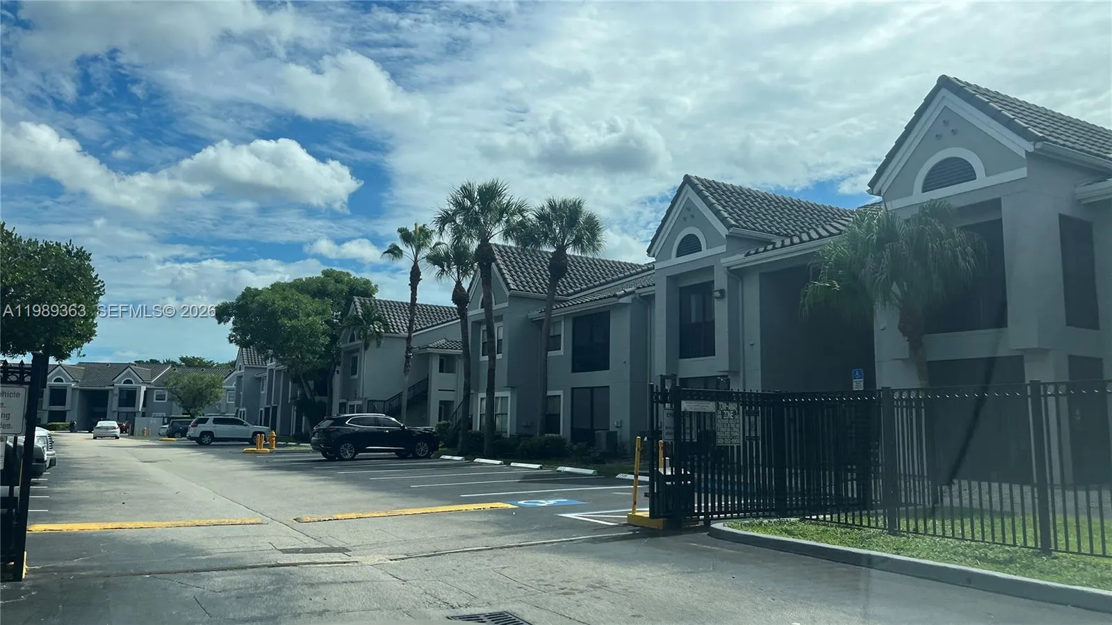 15051 Sw 103rd Ln 4107, Miami, Florida 33196, Miami, Florida 33196, 2 Bedrooms Bedrooms, ,2 BathroomsBathrooms,Residential Lease,For Rent,15051 Sw 103rd Ln 4107, Miami, Florida 33196,A11989363