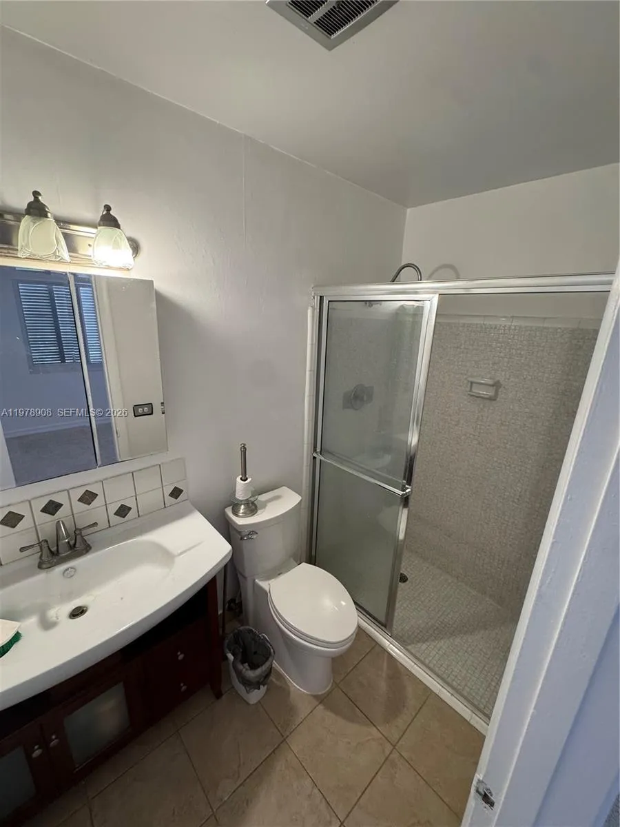 14435 Tabebuia Ln, Miami Lakes, Florida 33014, Miami Lakes, Florida 33014, 4 Bedrooms Bedrooms, ,2 BathroomsBathrooms,Residential,For Sale,14435 Tabebuia Ln, Miami Lakes, Florida 33014,A11978908