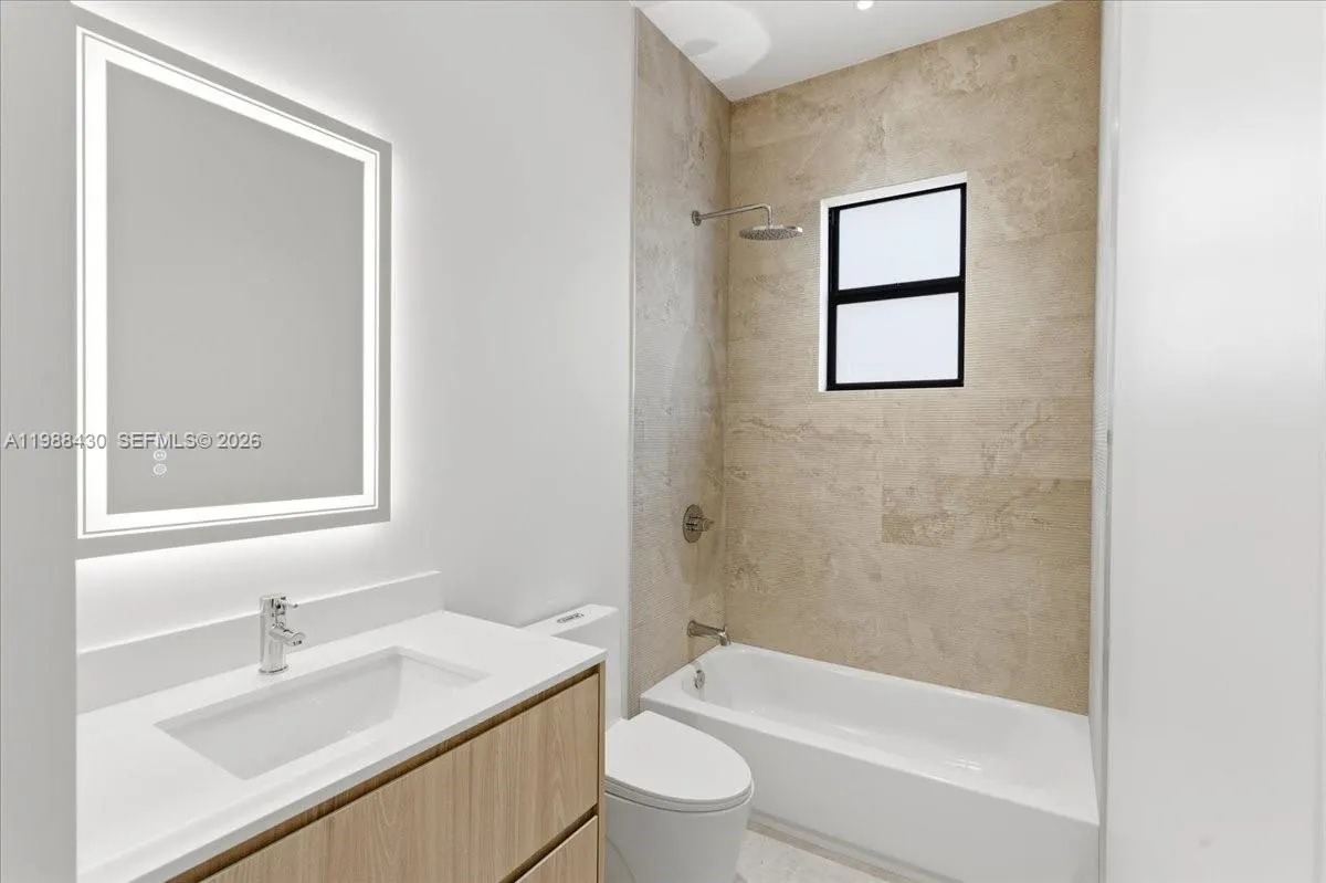 2925 Sw 36th Ave, Miami, Florida 33133, Miami, Florida 33133, 4 Bedrooms Bedrooms, ,5 BathroomsBathrooms,Residential,For Sale,2925 Sw 36th Ave, Miami, Florida 33133,A11988430