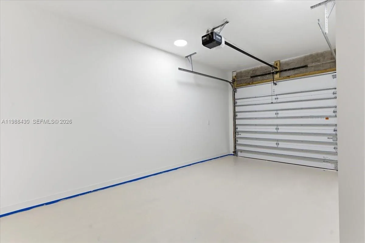 2925 Sw 36th Ave, Miami, Florida 33133, Miami, Florida 33133, 4 Bedrooms Bedrooms, ,5 BathroomsBathrooms,Residential,For Sale,2925 Sw 36th Ave, Miami, Florida 33133,A11988430