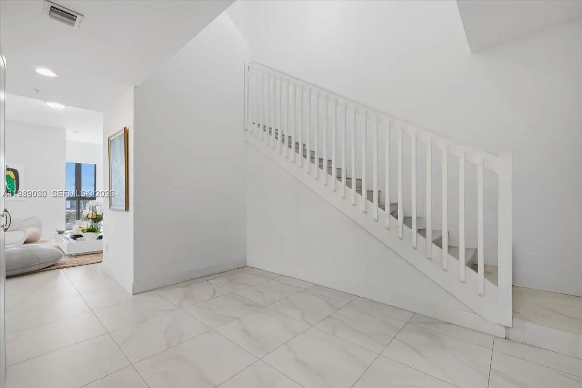 8390 Sw 72nd Ave 106, Miami, Florida 33143, Miami, Florida 33143, 2 Bedrooms Bedrooms, ,2 BathroomsBathrooms,Residential Lease,For Rent,8390 Sw 72nd Ave 106, Miami, Florida 33143,A11989030