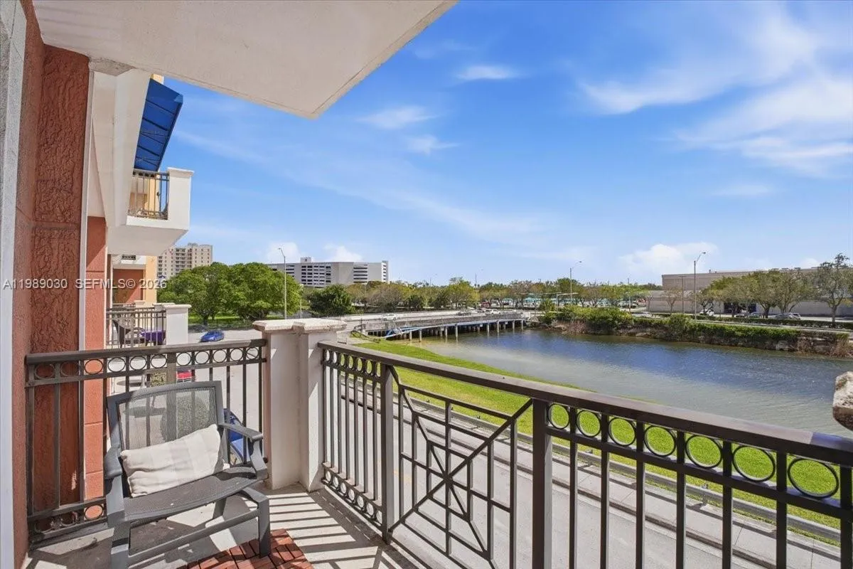 8390 Sw 72nd Ave 106, Miami, Florida 33143, Miami, Florida 33143, 2 Bedrooms Bedrooms, ,2 BathroomsBathrooms,Residential Lease,For Rent,8390 Sw 72nd Ave 106, Miami, Florida 33143,A11989030