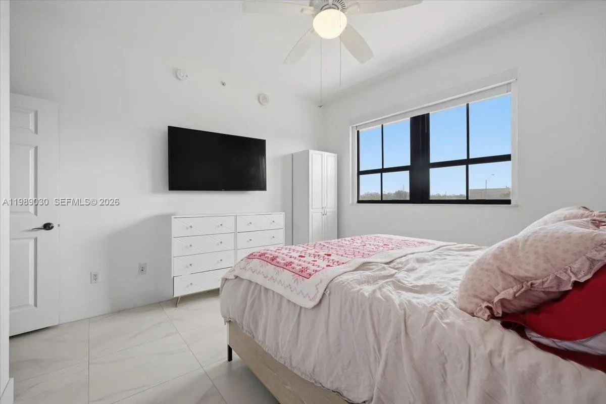 8390 Sw 72nd Ave 106, Miami, Florida 33143, Miami, Florida 33143, 2 Bedrooms Bedrooms, ,2 BathroomsBathrooms,Residential Lease,For Rent,8390 Sw 72nd Ave 106, Miami, Florida 33143,A11989030