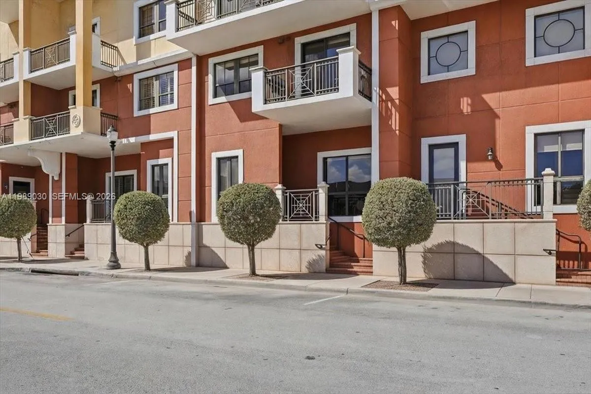 8390 Sw 72nd Ave 106, Miami, Florida 33143, Miami, Florida 33143, 2 Bedrooms Bedrooms, ,2 BathroomsBathrooms,Residential Lease,For Rent,8390 Sw 72nd Ave 106, Miami, Florida 33143,A11989030