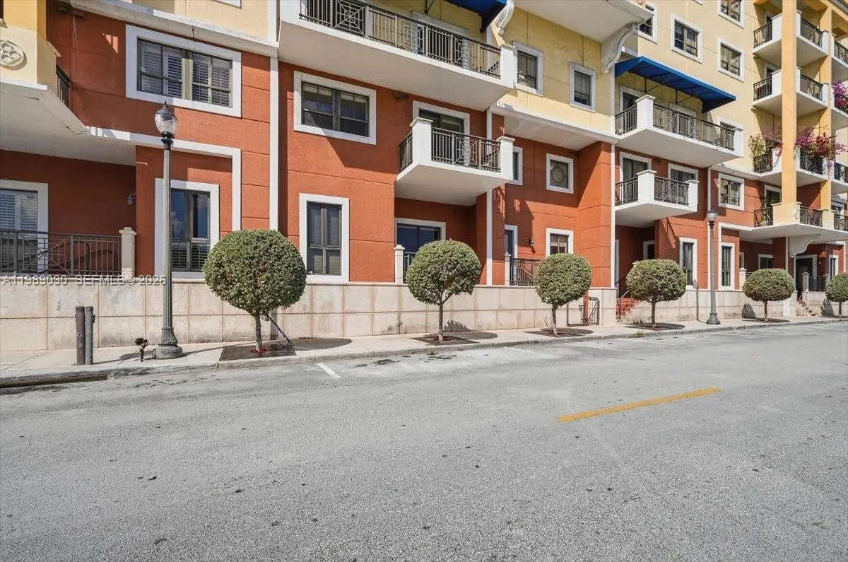 8390 Sw 72nd Ave 106, Miami, Florida 33143, Miami, Florida 33143, 2 Bedrooms Bedrooms, ,2 BathroomsBathrooms,Residential Lease,For Rent,8390 Sw 72nd Ave 106, Miami, Florida 33143,A11989030