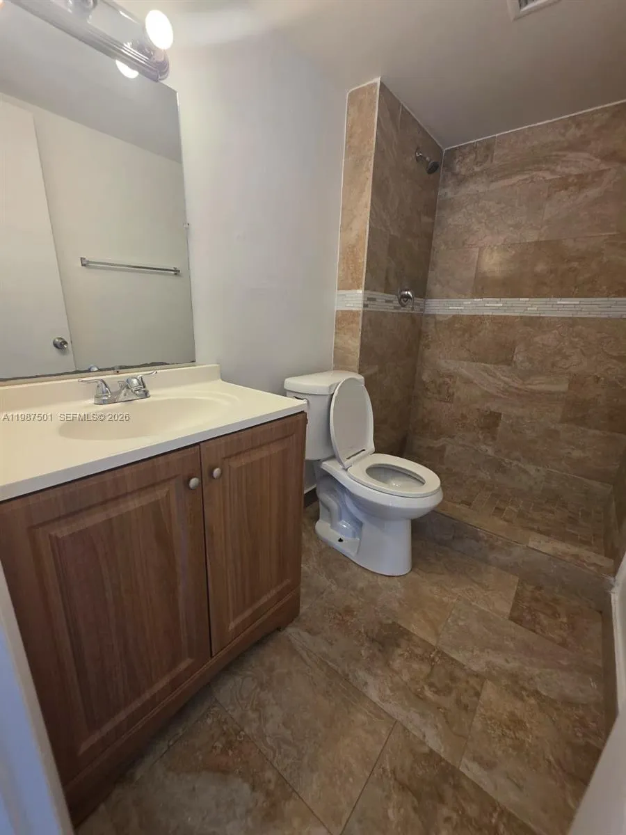 494 Nw 165th St Rd C-605, Miami, Florida 33169, Miami, Florida 33169, 2 Bedrooms Bedrooms, ,2 BathroomsBathrooms,Residential Lease,For Rent,494 Nw 165th St Rd C-605, Miami, Florida 33169,A11987501