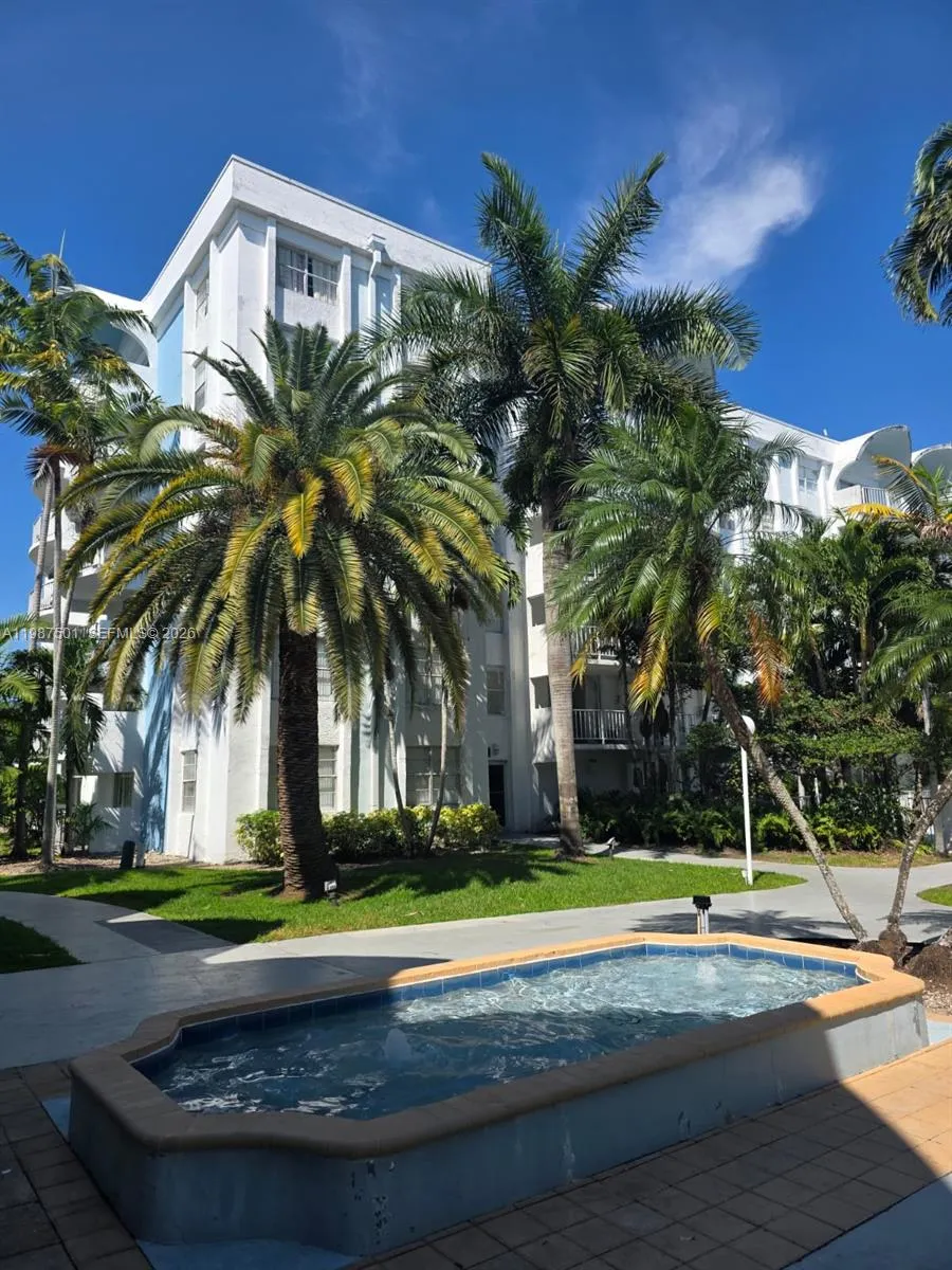 494 Nw 165th St Rd C-605, Miami, Florida 33169, Miami, Florida 33169, 2 Bedrooms Bedrooms, ,2 BathroomsBathrooms,Residential Lease,For Rent,494 Nw 165th St Rd C-605, Miami, Florida 33169,A11987501