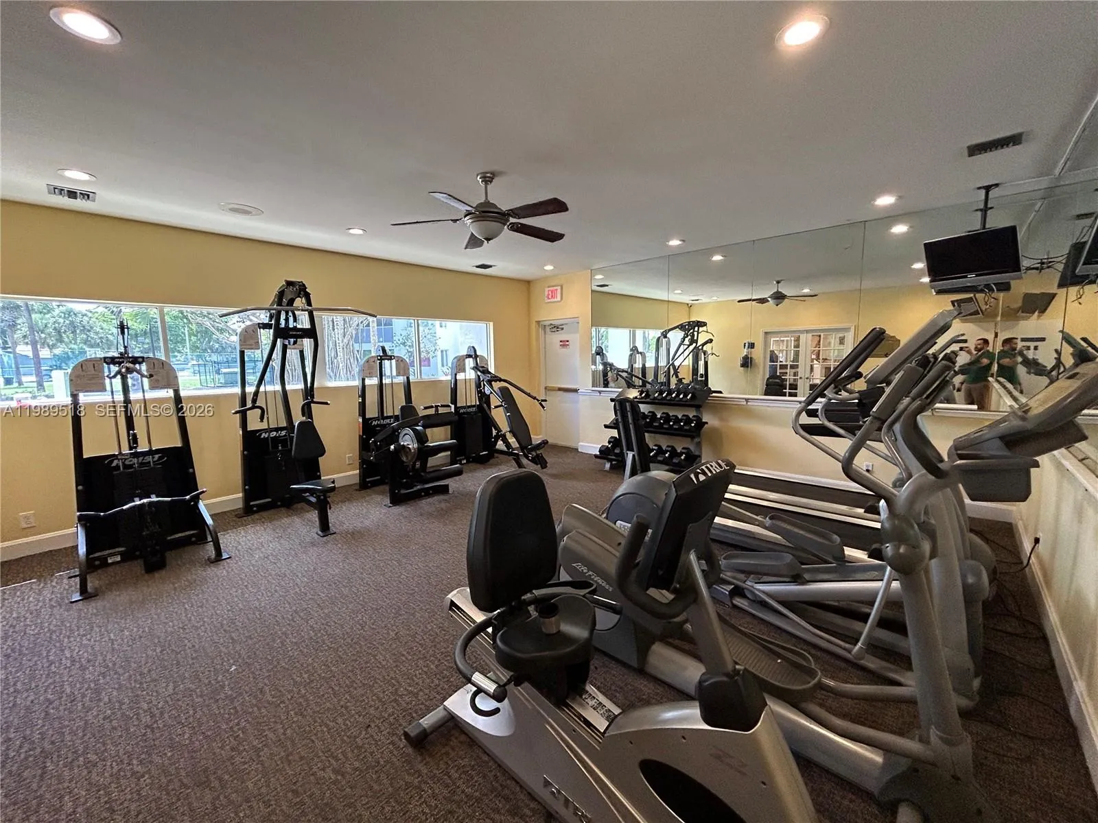 5720 Rock Island Rd 400, Tamarac, Florida 33319, Tamarac, Florida 33319, 2 Bedrooms Bedrooms, ,2 BathroomsBathrooms,Residential Lease,For Rent,5720 Rock Island Rd 400, Tamarac, Florida 33319,A11989518