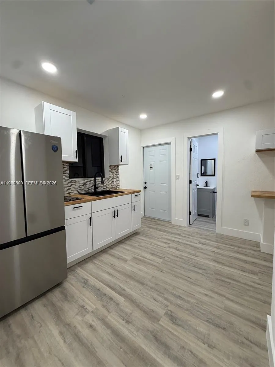 5413 Sw 23rd St 3, West Park, Florida 33023, West Park, Florida 33023, 1 Bedroom Bedrooms, ,1 BathroomBathrooms,Residential Lease,For Rent,5413 Sw 23rd St 3, West Park, Florida 33023,A11989520 5413 Sw 23rd St 3, West Park, Florida 33023, West Park, Florida 33023, 1 Bedroom Bedrooms, ,1 BathroomBathrooms,Residential Lease,For Rent,5413 Sw 23rd St 3, West Park, Florida 33023,A11989520