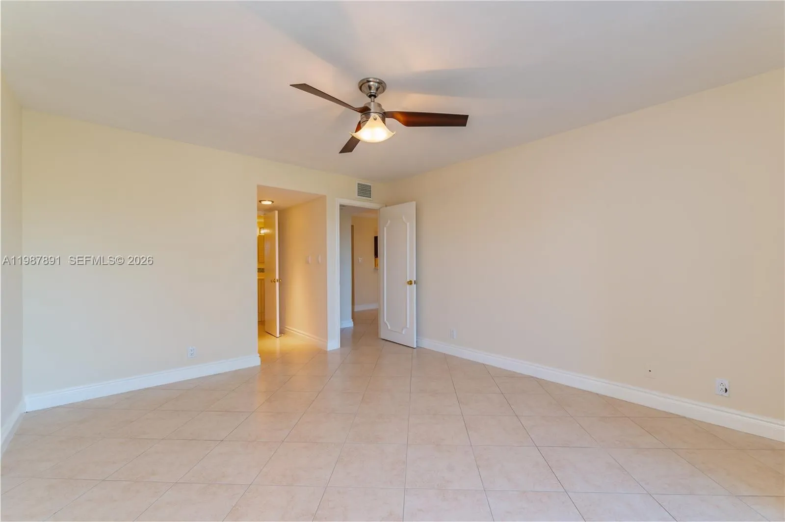 545 Se 12th St 305, Dania Beach, Florida 33004, Dania Beach, Florida 33004, 2 Bedrooms Bedrooms, ,2 BathroomsBathrooms,Residential Lease,For Rent,545 Se 12th St 305, Dania Beach, Florida 33004,A11987891