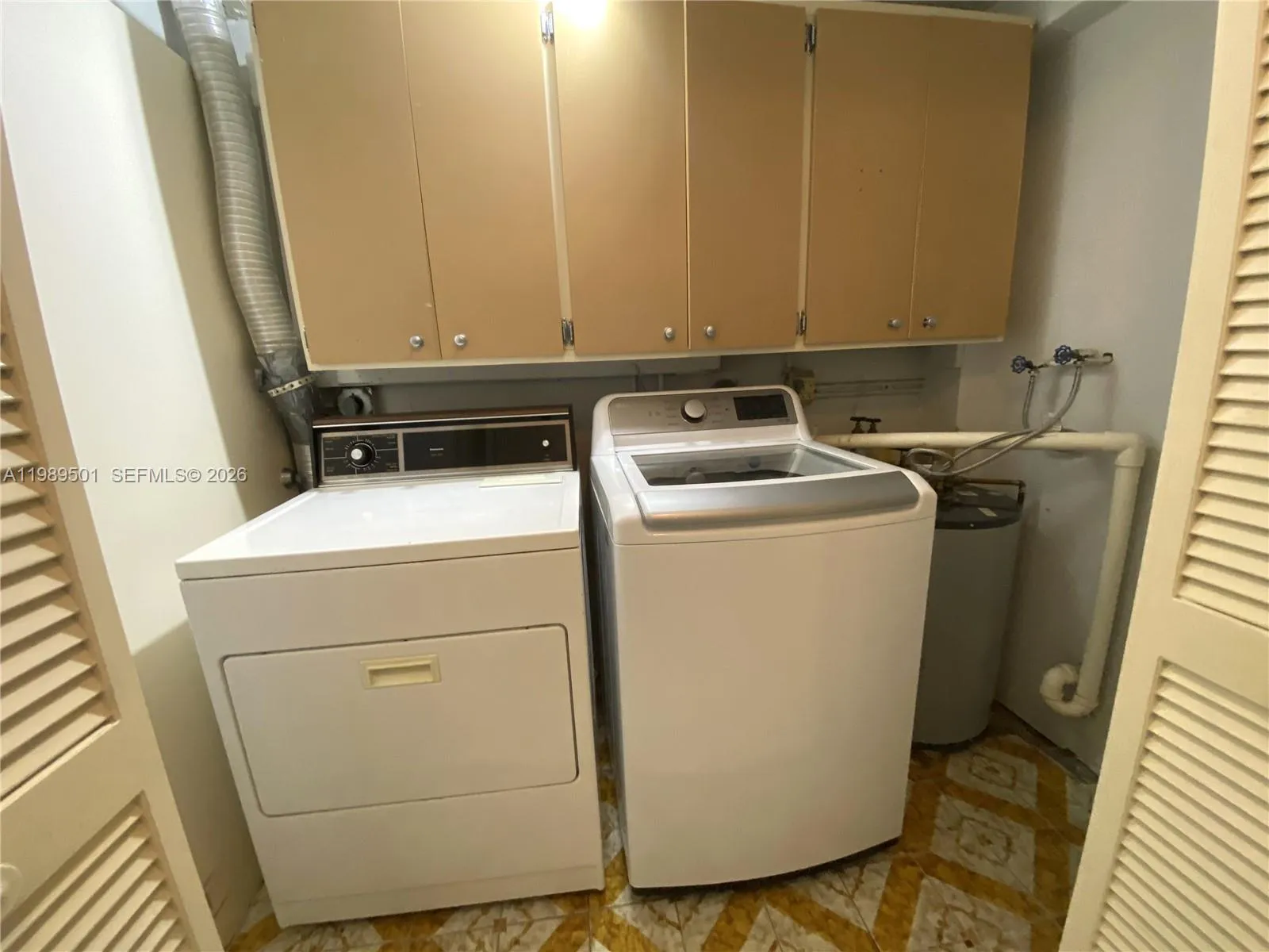 3300 Sw 10th St, Miami, Florida 33135, Miami, Florida 33135, ,Residential Income,For Sale,3300 Sw 10th St, Miami, Florida 33135,A11989501