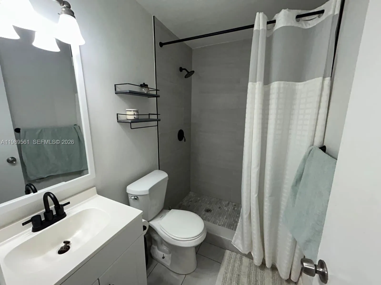 Sunrise, Florida 33351, 3 Bedrooms Bedrooms, ,2 BathroomsBathrooms,Residential Lease,For Rent,A11989561