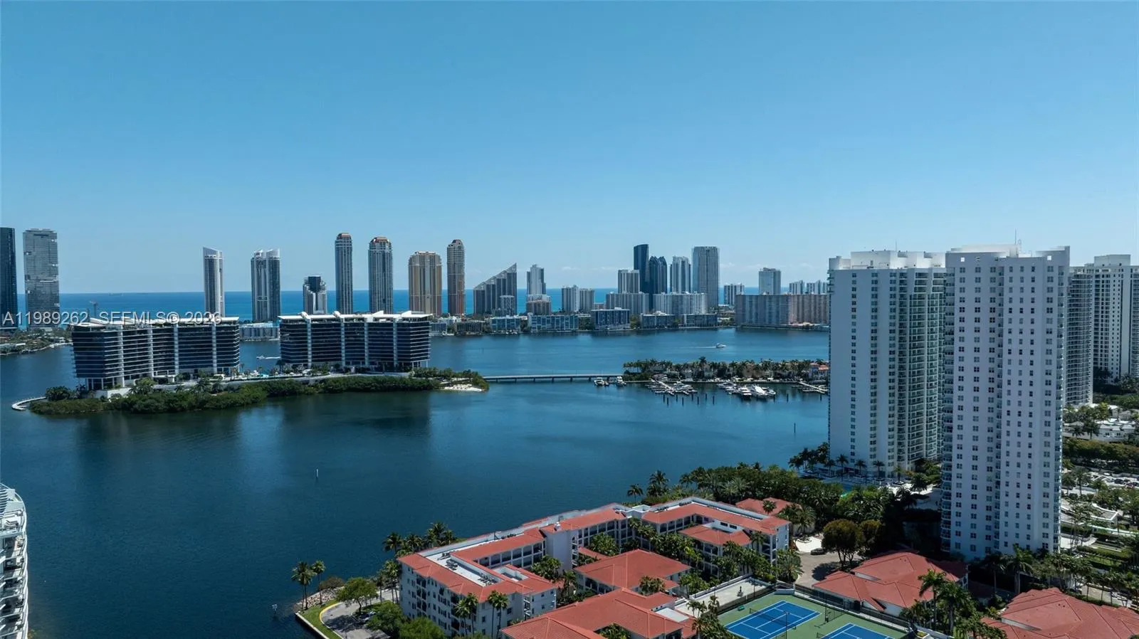 3301 Ne 183rd St 1601, Aventura, Florida 33160, Aventura, Florida 33160, 4 Bedrooms Bedrooms, ,4 BathroomsBathrooms,Residential Lease,For Rent,3301 Ne 183rd St 1601, Aventura, Florida 33160,A11989262