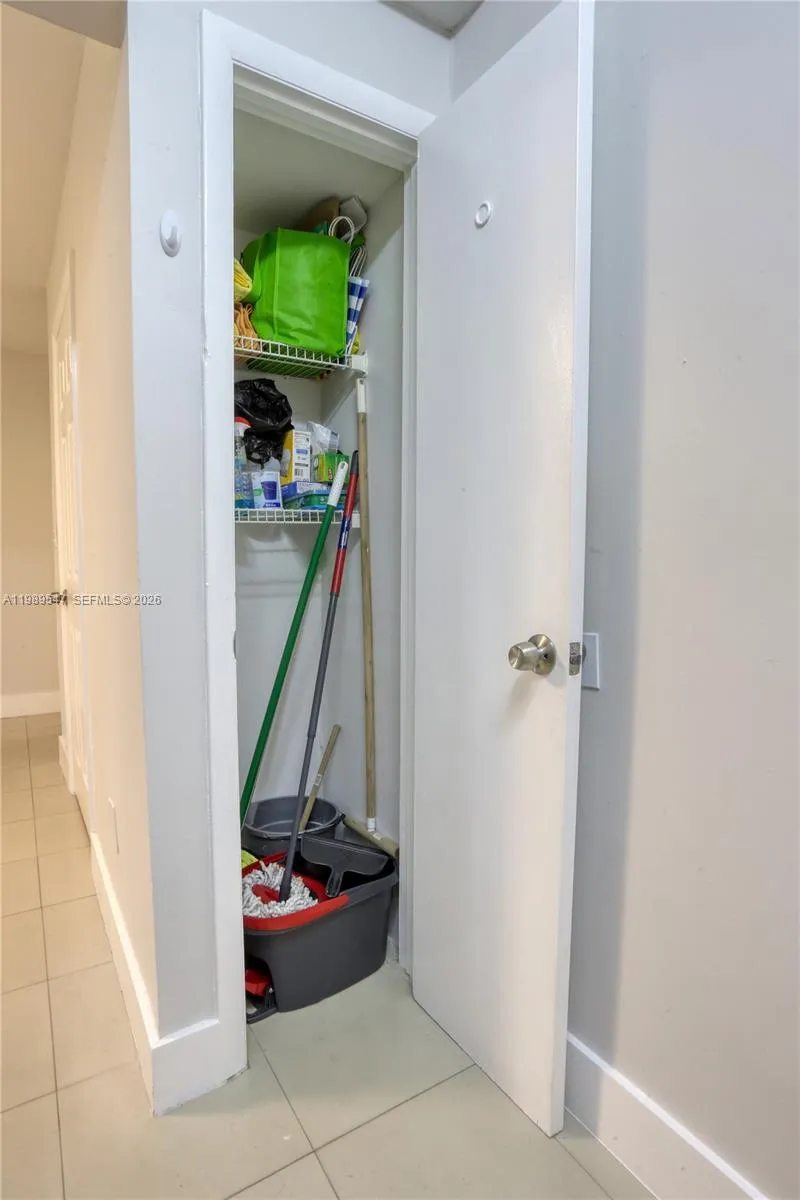 9170 Fontainebleau Blvd 203, Miami, Florida 33172, Miami, Florida 33172, 1 Bedroom Bedrooms, ,1 BathroomBathrooms,Residential Lease,For Rent,9170 Fontainebleau Blvd 203, Miami, Florida 33172,A11989547