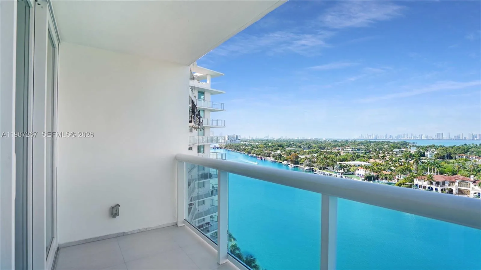 6770 Indian Creek Dr 14e, Miami Beach, Florida 331, Miami Beach, Florida 33141, 2 Bedrooms Bedrooms, ,2 BathroomsBathrooms,Residential Lease,For Rent,6770 Indian Creek Dr 14e, Miami Beach, Florida 331,A11987267