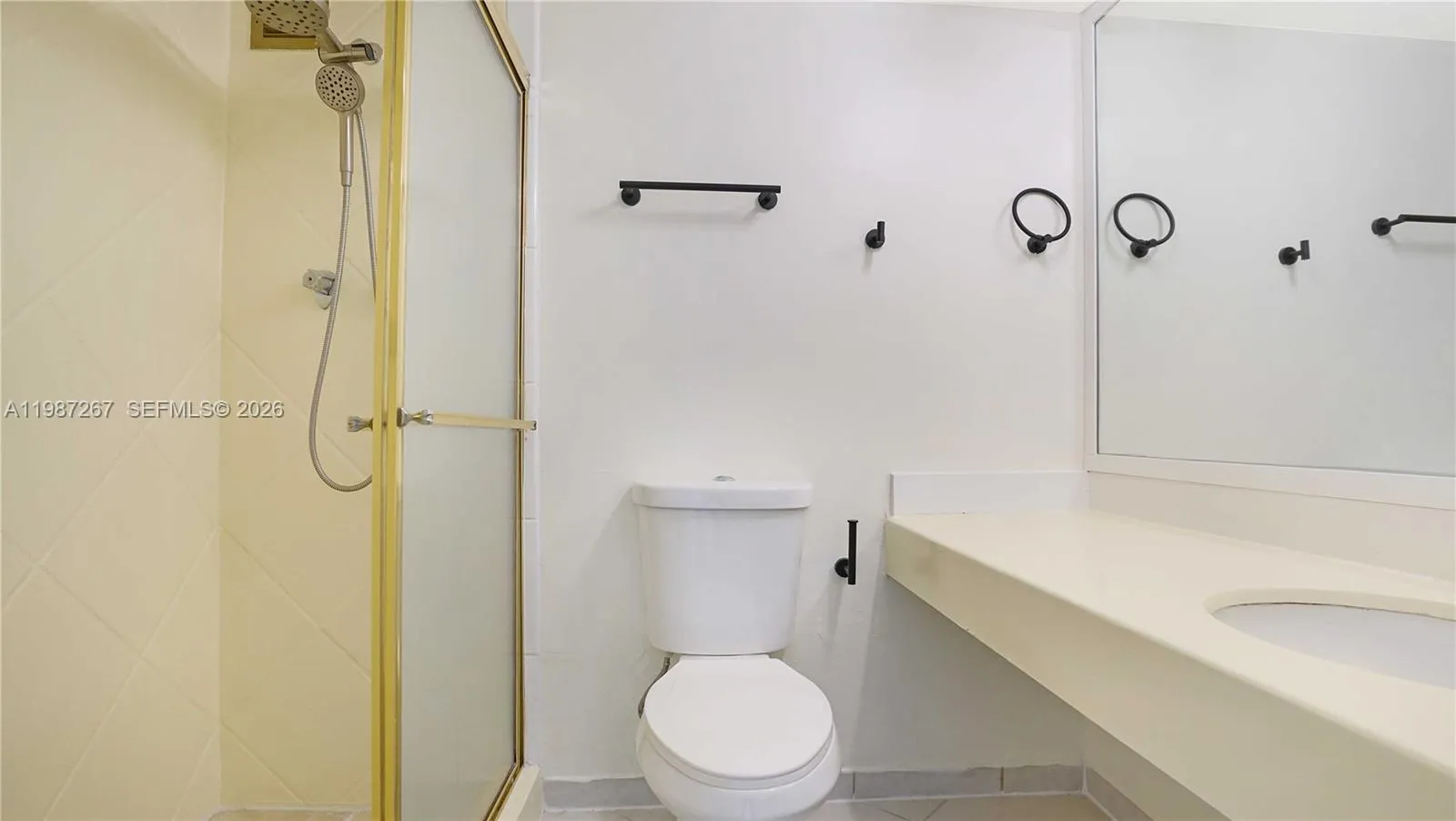 6770 Indian Creek Dr 14e, Miami Beach, Florida 331, Miami Beach, Florida 33141, 2 Bedrooms Bedrooms, ,2 BathroomsBathrooms,Residential Lease,For Rent,6770 Indian Creek Dr 14e, Miami Beach, Florida 331,A11987267