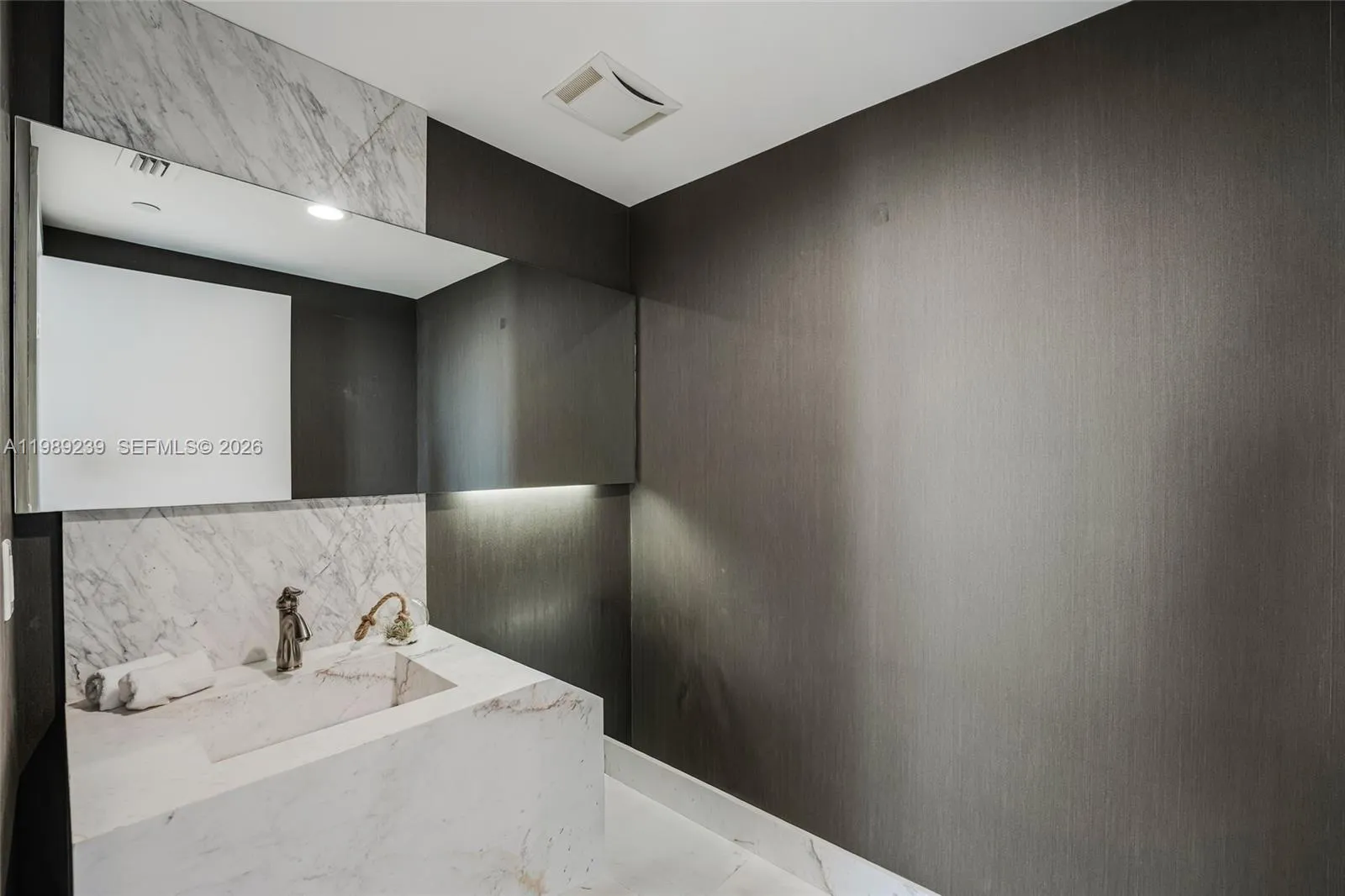 3301 Ne 183rd St 1601, Aventura, Florida 33160, Aventura, Florida 33160, 4 Bedrooms Bedrooms, ,4 BathroomsBathrooms,Residential,For Sale,3301 Ne 183rd St 1601, Aventura, Florida 33160,A11989239