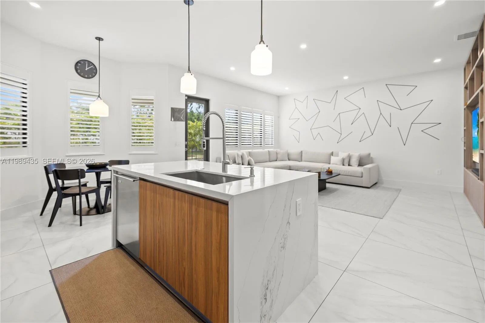 12021 Sw 82nd Pl, Miami, Florida 33156, Miami, Florida 33156, 5 Bedrooms Bedrooms, ,4 BathroomsBathrooms,Residential,For Sale,12021 Sw 82nd Pl, Miami, Florida 33156,A11989435