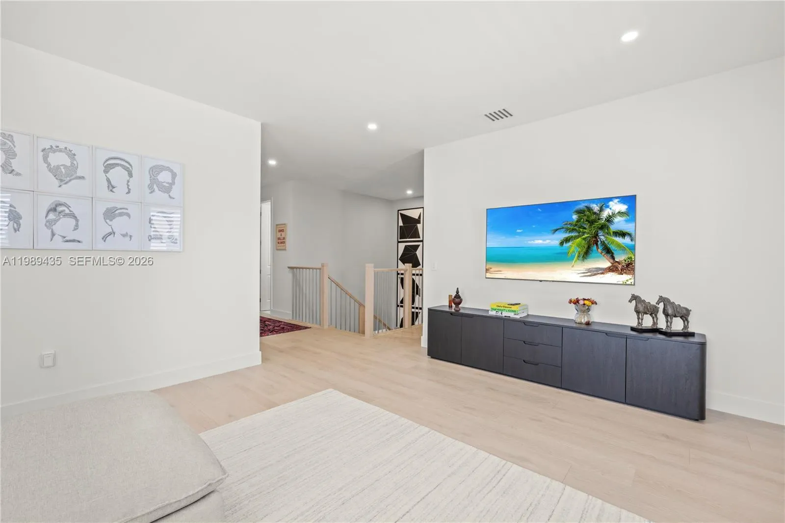 2nd floor  lounge area