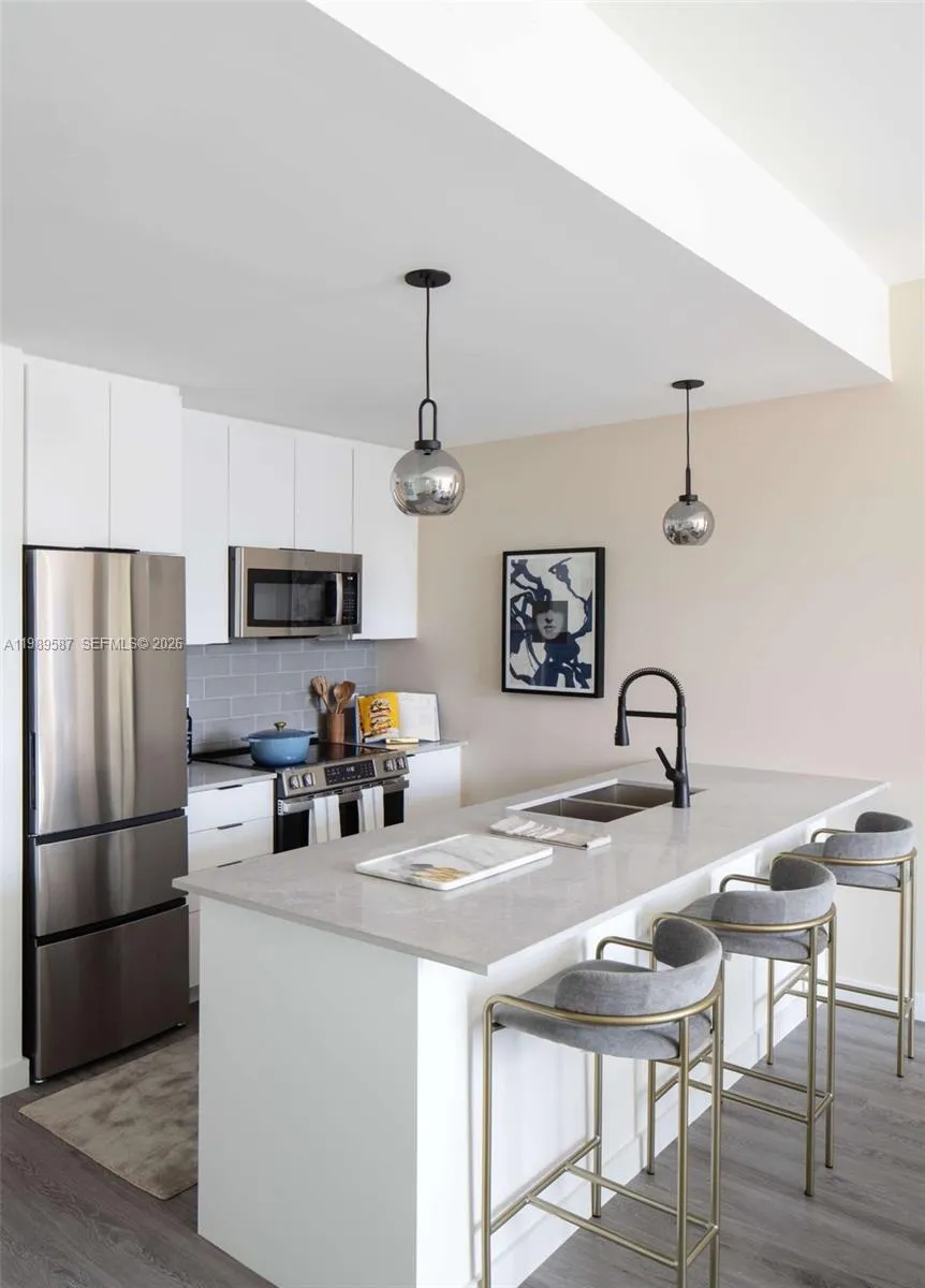 2200 Nw 1st Ave B1, Miami, Florida 33127, Miami, Florida 33127, 2 Bedrooms Bedrooms, ,2 BathroomsBathrooms,Residential Lease,For Rent,2200 Nw 1st Ave B1, Miami, Florida 33127,A11989587